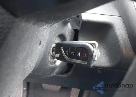 2021 Toyota Camry Le from USA, damaged, VIN 4T1C11AK4MU516713